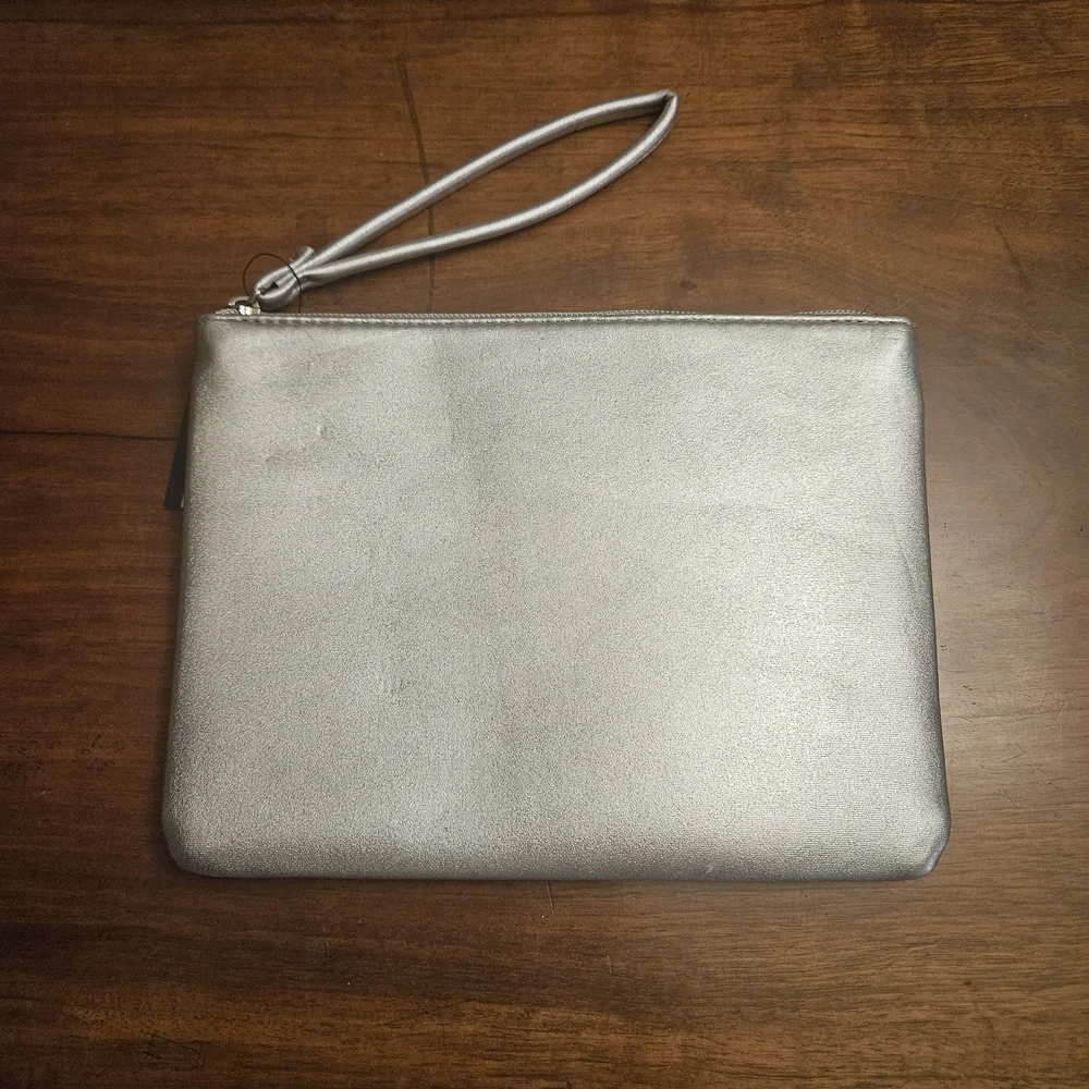 Cynthia‎ Rowley Silver Shimmer Clutch NWT